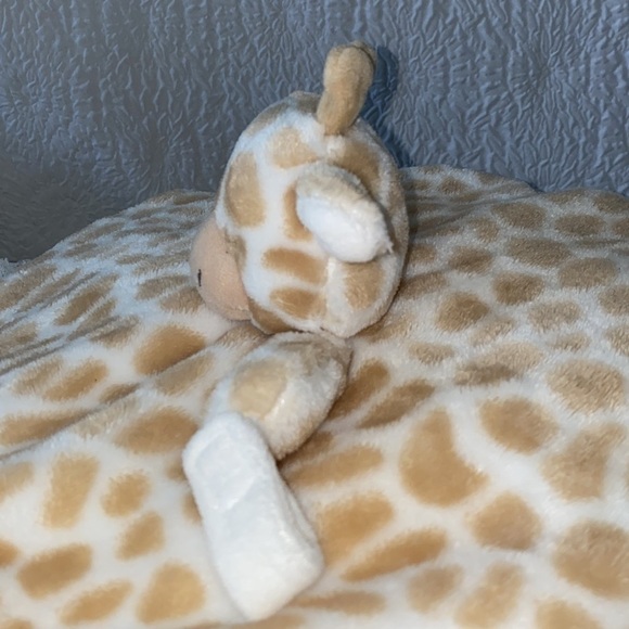 Carter's Baby Giraffe Security Blanket Lovey With Pacifier Holder - Picture 5 of 9